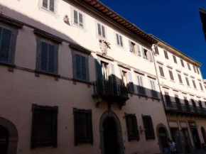 Palazzo Mari suite & rooms b&b Montevarchi